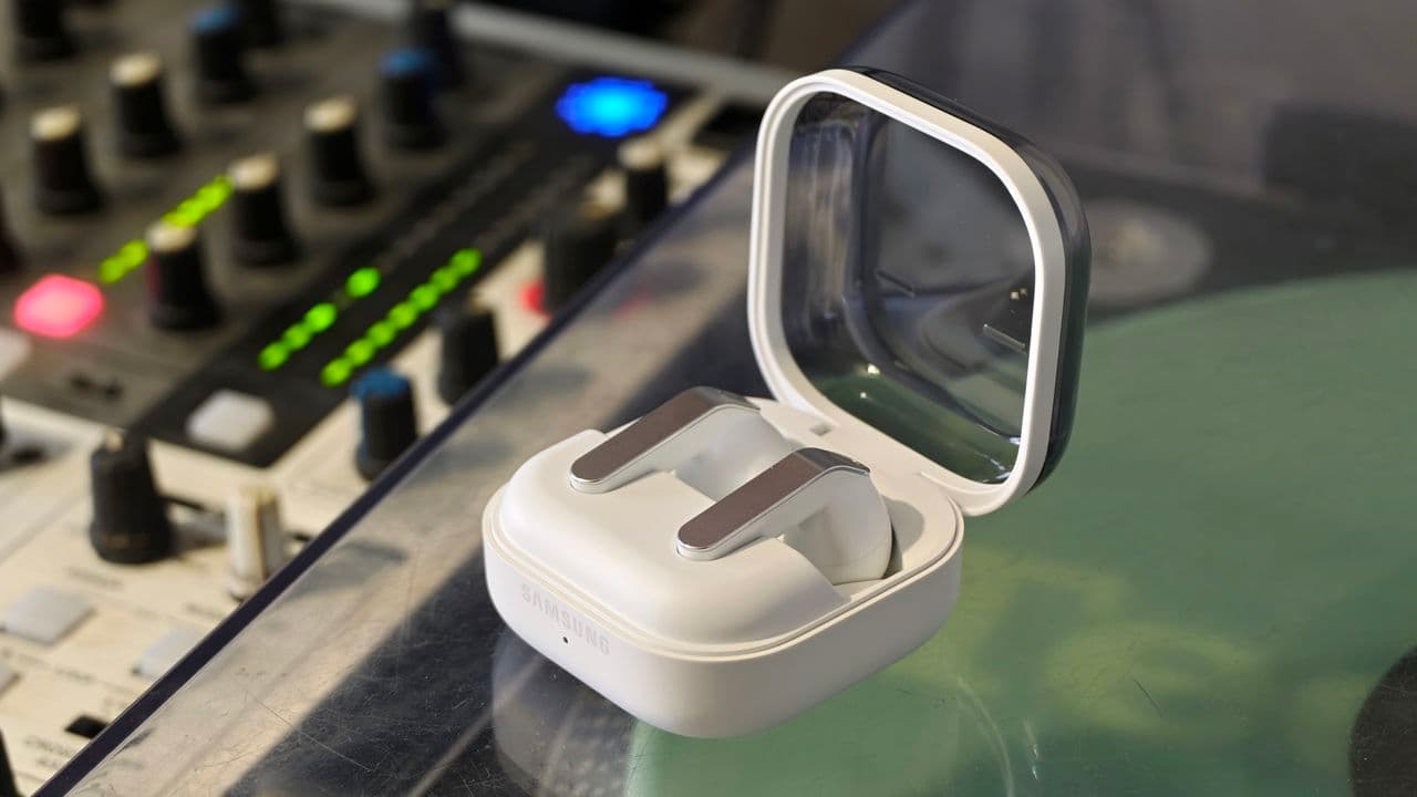 Samsung Galaxy Buds 4 Pro Review: Ideal All-Rounders for Samsung Fans