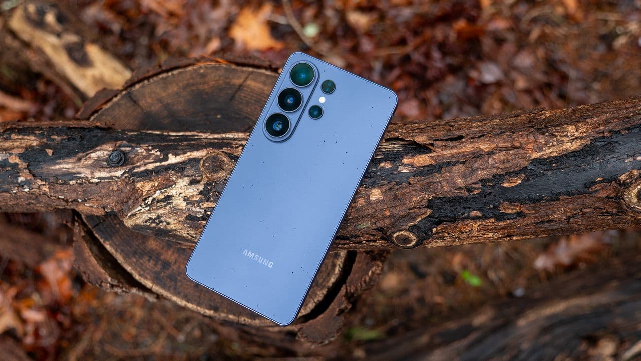 Samsung UFS 5.0: The Next-Gen Storage That Will Make AI on Your Phone Blazing Fast