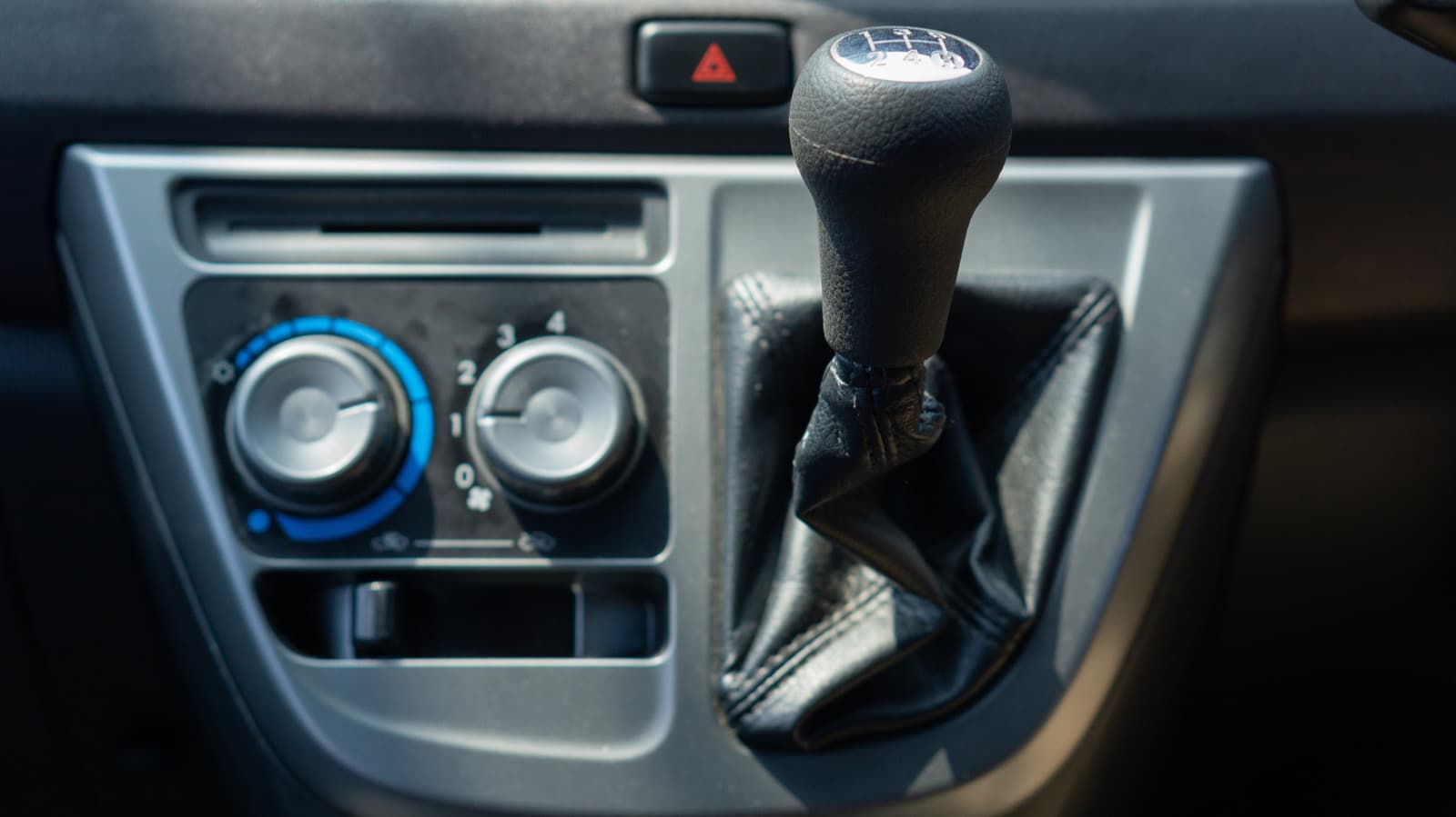 4 Common Problems With Gear Shifters (And What To Do About Them)