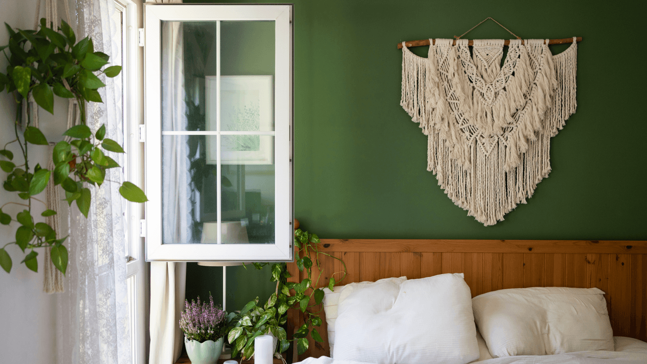 Experts Reveal the Bedroom Window Heatwave Mistake Making Your Sleep Worse — and the 4-Step Cooling Fix