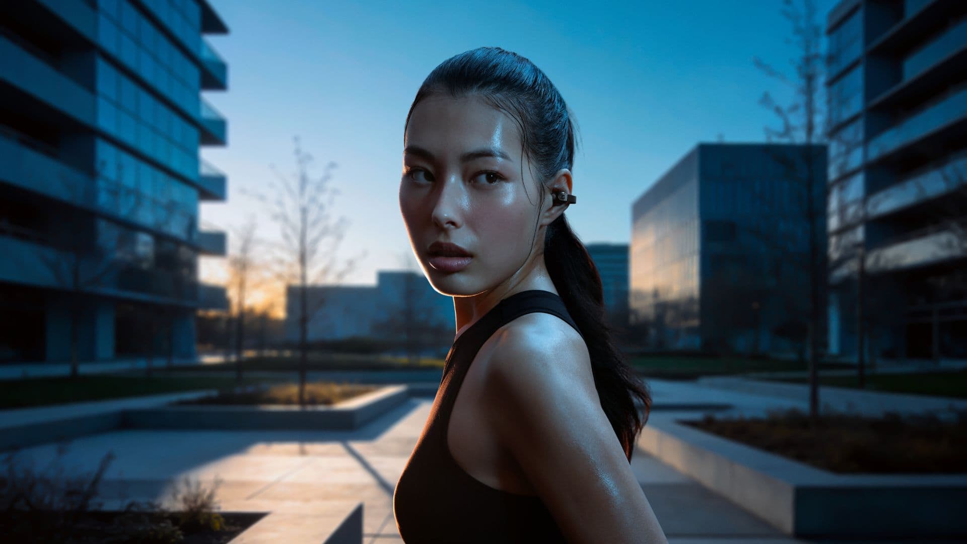 Sennheiser Accentum Clip Review: The Brand's First Open-Ear Earbuds Are Here