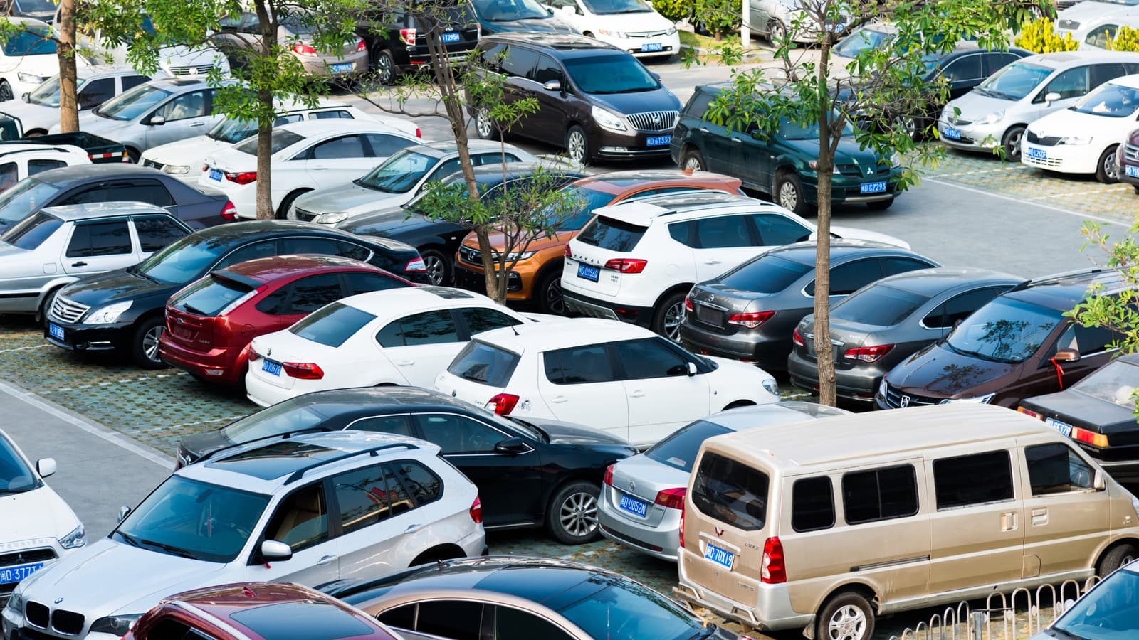 What's The Speed Limit In A Parking Lot? Slow — And Here's Why
