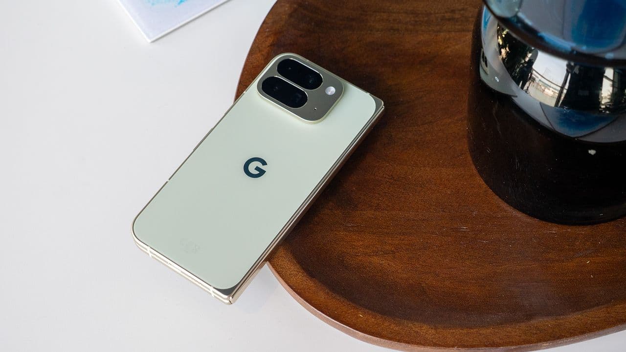 Why the Pixel 10 Pro Fold's $400 Prime Day Discount Beats Waiting for the iPhone Fold